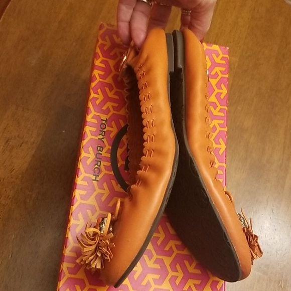 Orange Tory Burch shoes - Picture 8 of 11